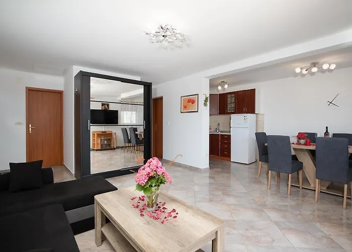 Apartmani Dujmovic