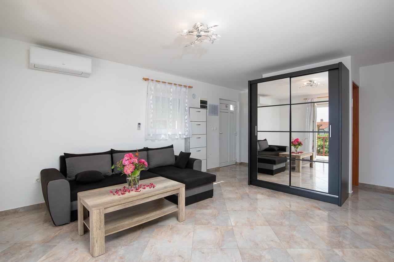 Apartman Dujmovic